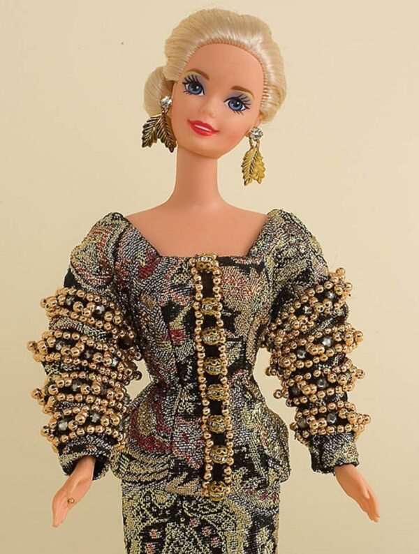 1742538251 Christian Dior Barbie.jpg