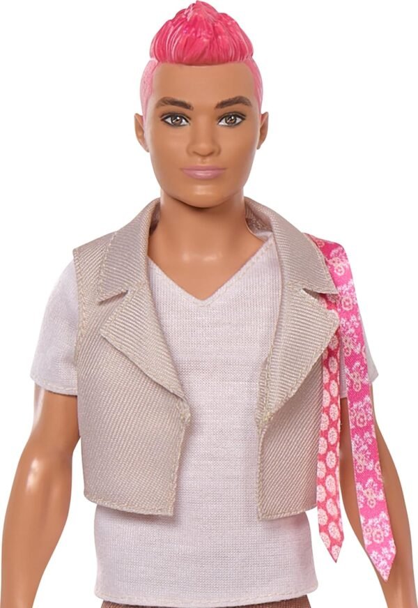 Barbie RBD Set of 5 Fashion Dolls with Roberta Mia Lupita Diego Giovanni in Removable Concert Looks Band Collectible.jpg
