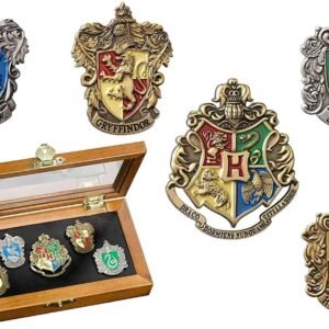Harry Potter HOGWARTS House Crest Pins.jpg