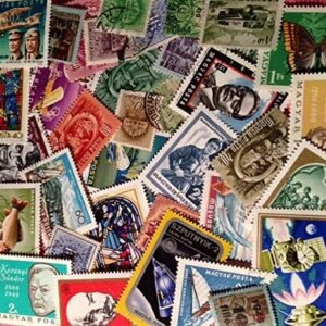 1000 Different Worldwide Stamps.jpg