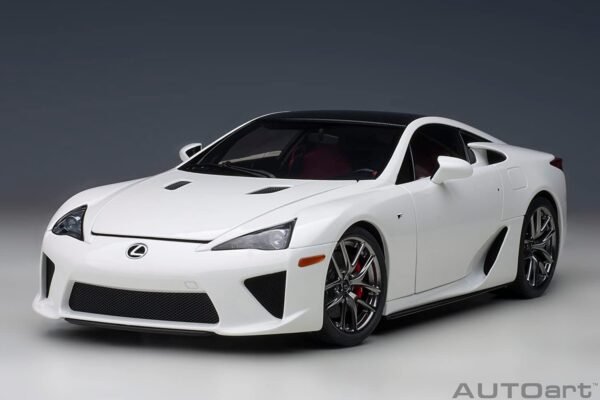 1751174658 AUTOart 118 Lexus LFA WhitestWhiteBlack Carbon Finished Product.jpg