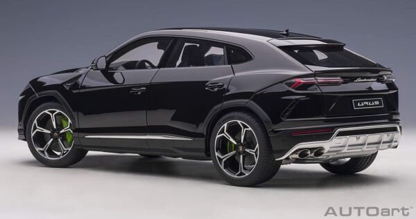 1751322254 AUTOart 79165 118 Lamborghini Urus Black Finished Product.jpg