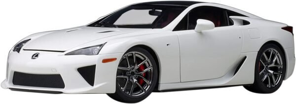 AUTOart 118 Lexus LFA WhitestWhiteBlack Carbon Finished Product.jpg
