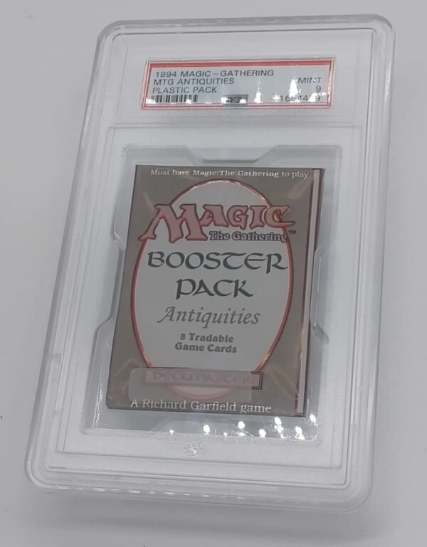 Magic The Gathering Card Game Antiquities Booster Pack 8 cards.jpg