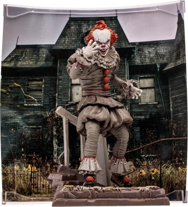 1751397853 McFarlane Toys WB 100 Pennywise It Chapter Two Movie Maniacs 6in Posed Figure.jpg