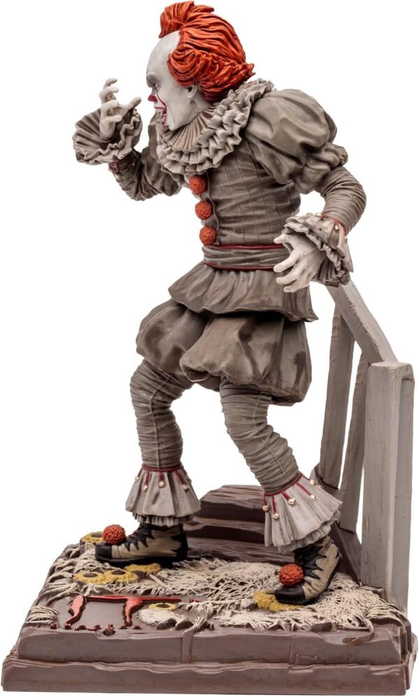 1751397854 McFarlane Toys WB 100 Pennywise It Chapter Two Movie Maniacs 6in Posed Figure.jpg