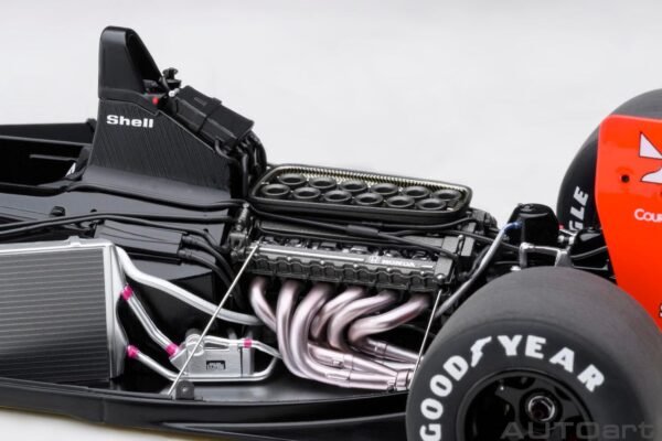 1752355452 AUTOart 118 McLaren Honda MP46 Japan GP 1991 2 Gerhard Berger Complete with McLaren Logo.jpg