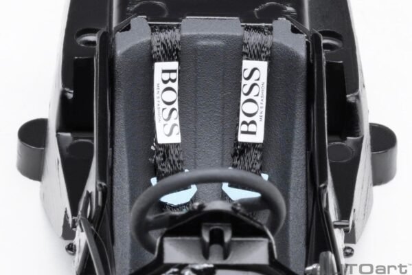 1752355461 AUTOart 118 McLaren Honda MP46 Japan GP 1991 2 Gerhard Berger Complete with McLaren Logo.jpg