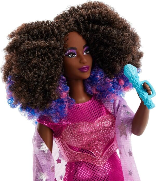 Barbie Careers Career of The Year 2 Dolls Accessories with Music Star Tour Manager in Removable Fashions.jpg