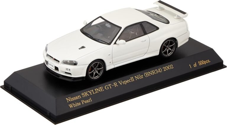 CARNEL CN430204 Nissan Skyline GT R VspecII Nur BNR34 2002 White.jpg