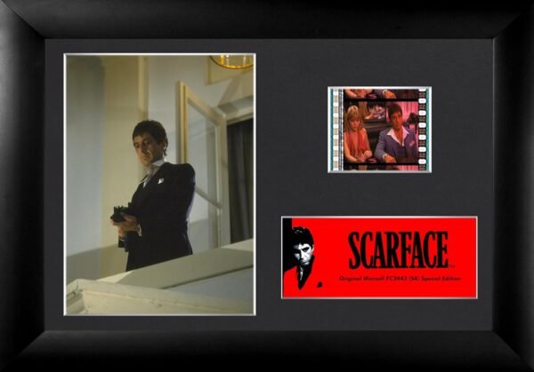 FilmCells Scarface Tony Montana Says Hello 7 x 5.jpg