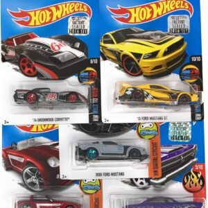 Hot Wheels Muscle Car Madness 5 Pack Random Diecast Bundle.jpg