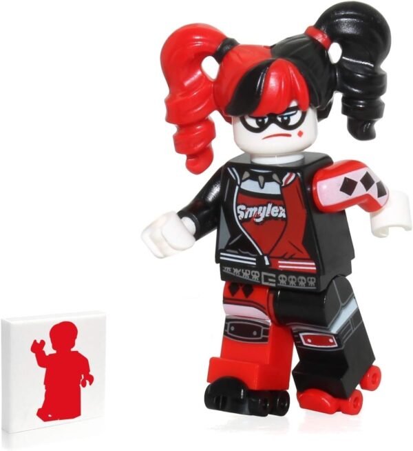 LEGO The Batman Movie Minifigure Harley Quinn with Skates Limited Edition.jpg