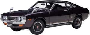 AUTOart 118 Toyota Celica Liftback 2000GT RA25 1973 Dark Purple.jpg