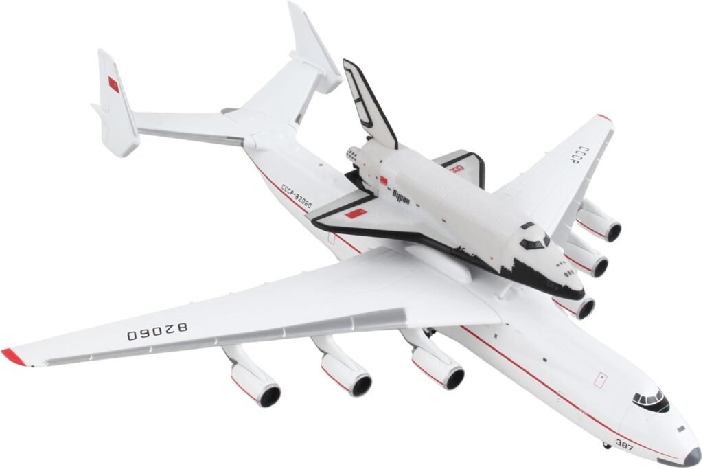 Herpa Antonov AN 225 Mriya RKK Energiya Buran Space.jpg